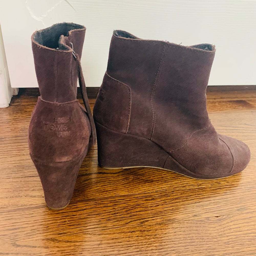 TOMS Merlot Suede Booties